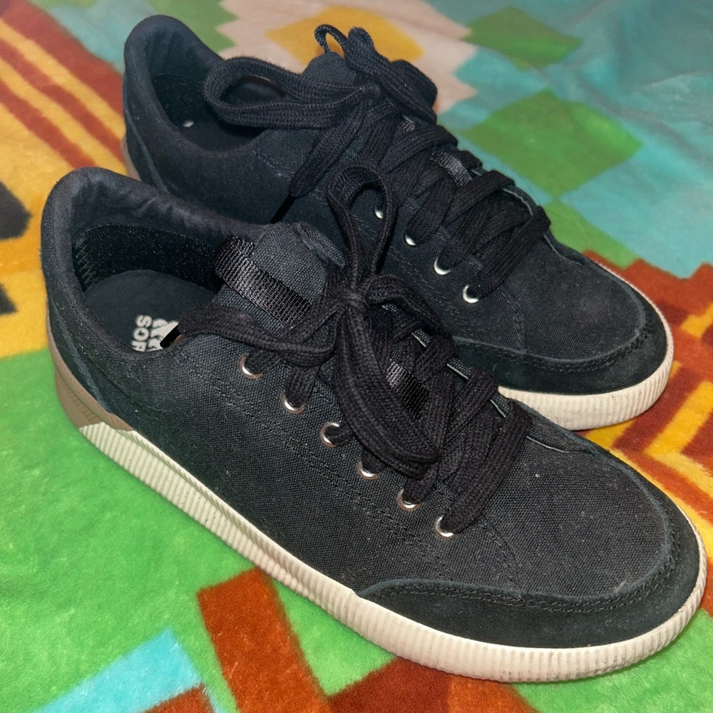 Black Sorel Tennis Shoes